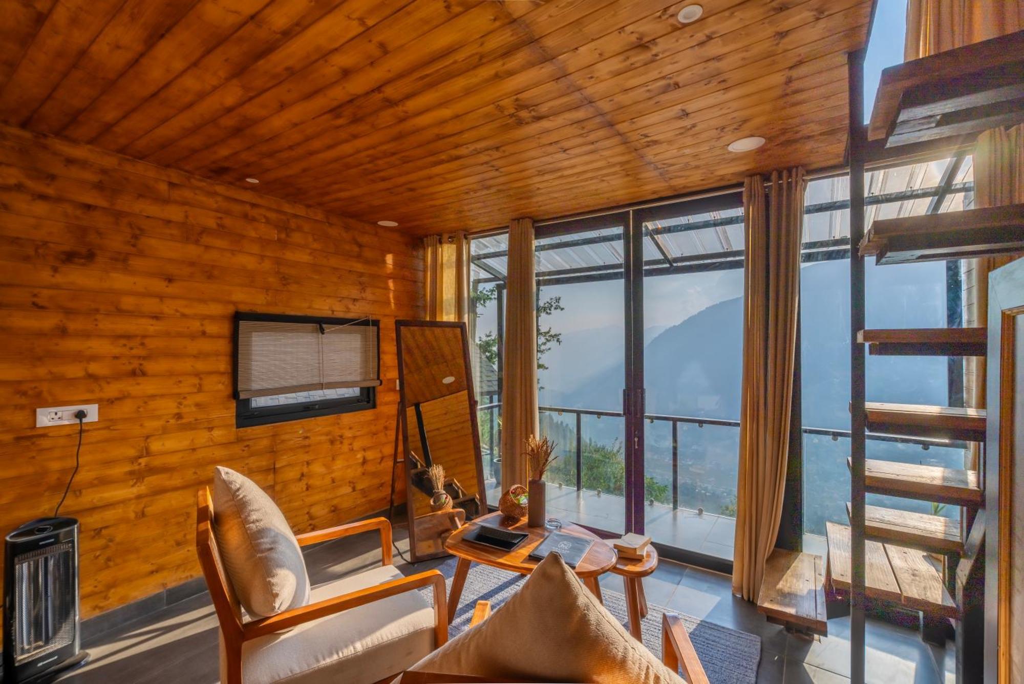 Montane Chalet , Sethan - Manali (Himachal Pradesh) — Photos 3